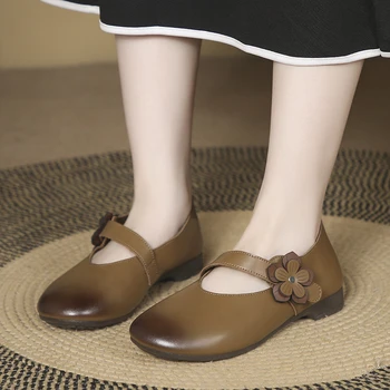 Дамски обувки с малките пръсти, големи размери, пролет 2023, нови боб, удобна равна подметка с кръгло бомбе