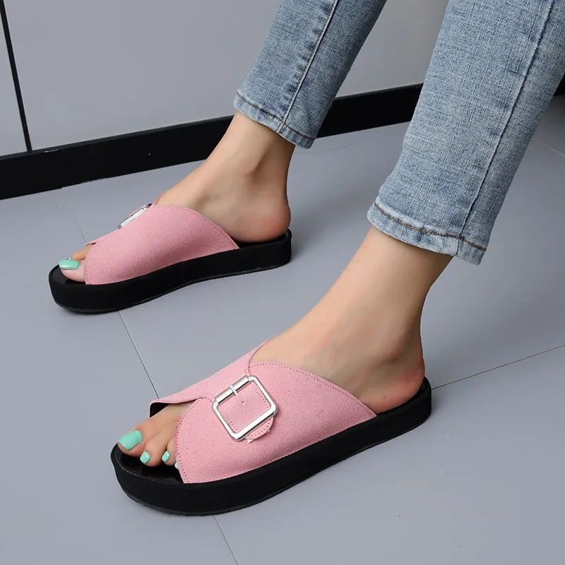 Дамски чехли, летни новости 2023, дизайнерски пикантни обувки на плоска подметка, дамски модни нескользящие сандали с катарама и отворени пръсти - 1