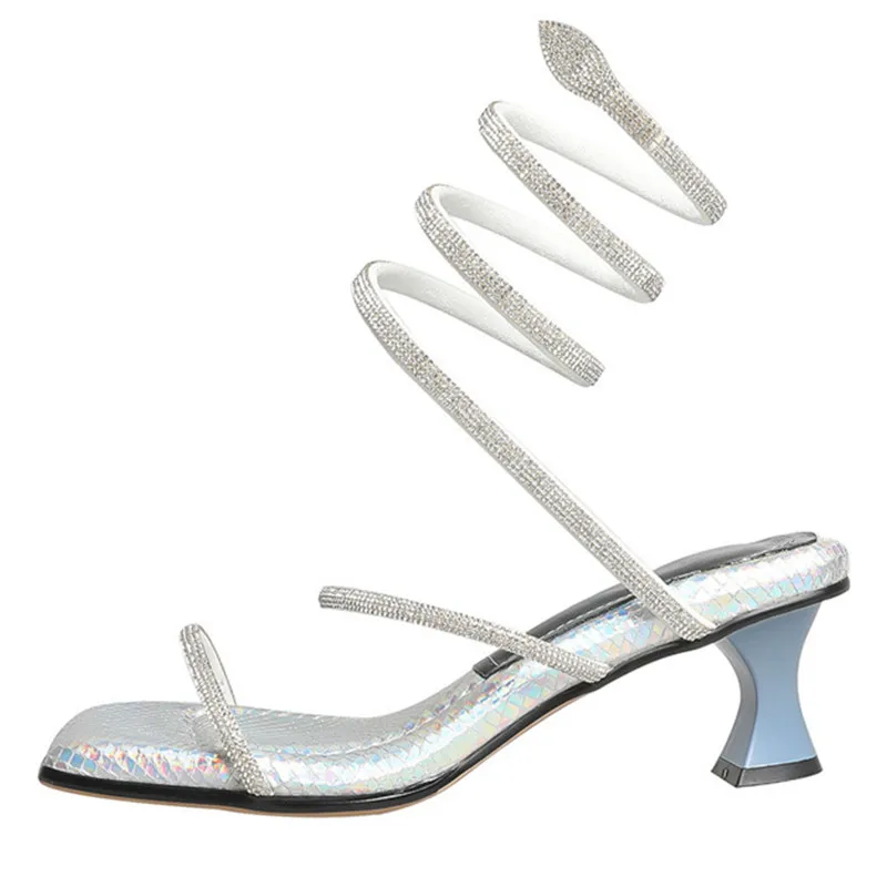 Нова марка обувки за жени, дамски обувки с квадратни пръсти във формата на змии и диаманти, дамски сандали на нетрадиционни обувки с отворени пръсти 34-43 - 0